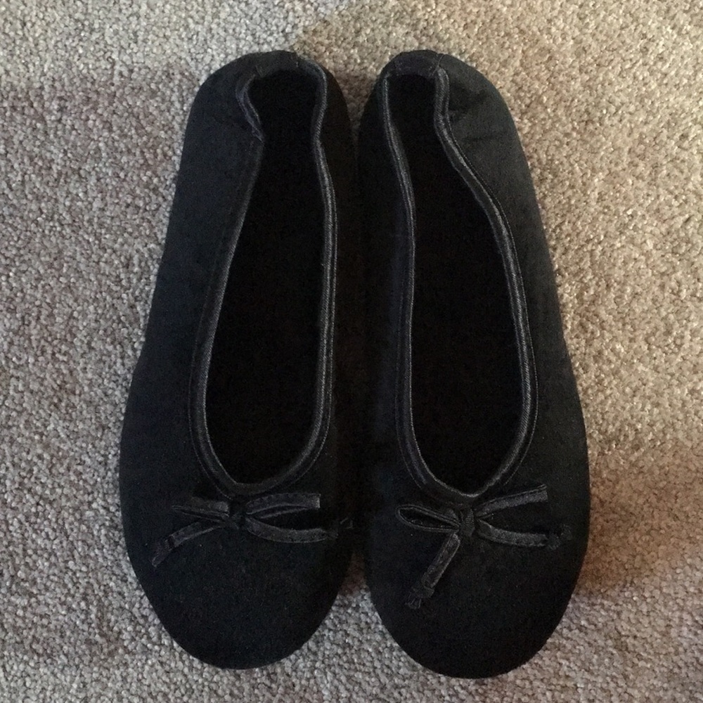 Black dearfoams ballerina slippers